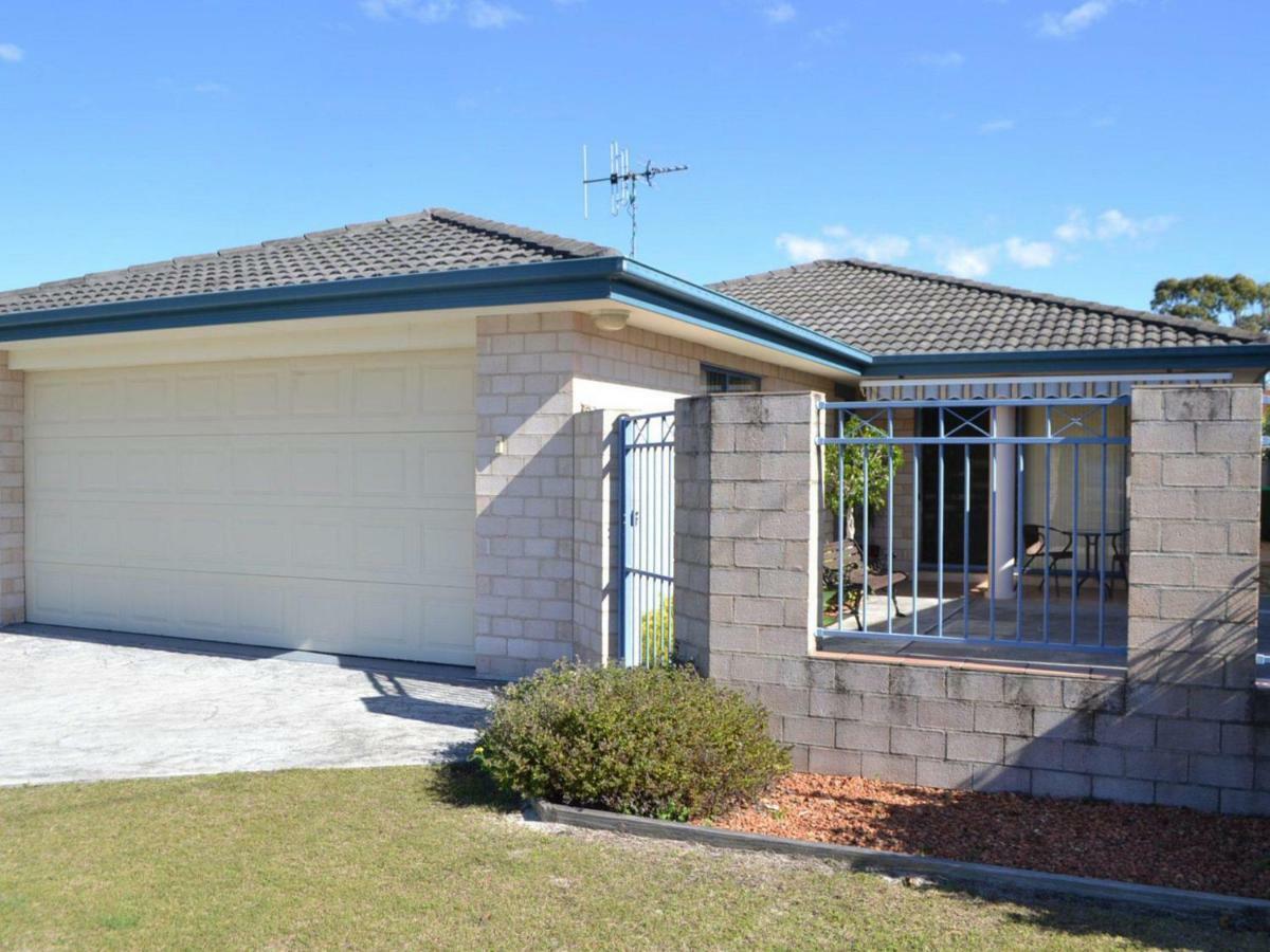 1 54 Parkes Street Apartment Tuncurry Exterior photo